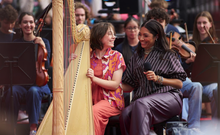 Nora schittert op het Kinderprinsengrachtconcert